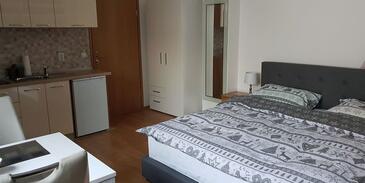 Appartements avec parking Osijek, Slavonija - 16319