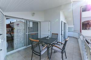 Two bedroom apartment Zadar (A-16336-a)