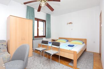 Apartments with parking space Kaštel Stari, Kaštela - 16344