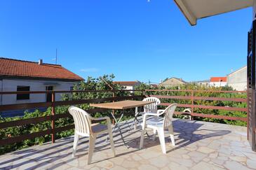 Three bedroom apartment Kaštel Stari, Kaštela (A-16344-b)