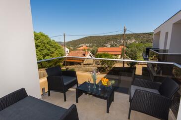 Family-friendly apartments with swimming pool Drvenik Veliki, Drvenik - 16377