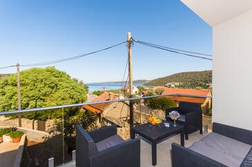 Family-friendly apartments with swimming pool Drvenik Veliki, Drvenik - 16377