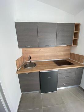 Apartments by the sea Baška Voda, Makarska - 16378