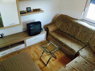 Apartments by the sea Vir - Kozjak, Vir - 16386