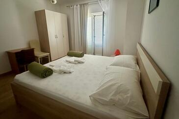 2-Zimmer-Ferienwohnung Lopar, Rab (A-16389-a)