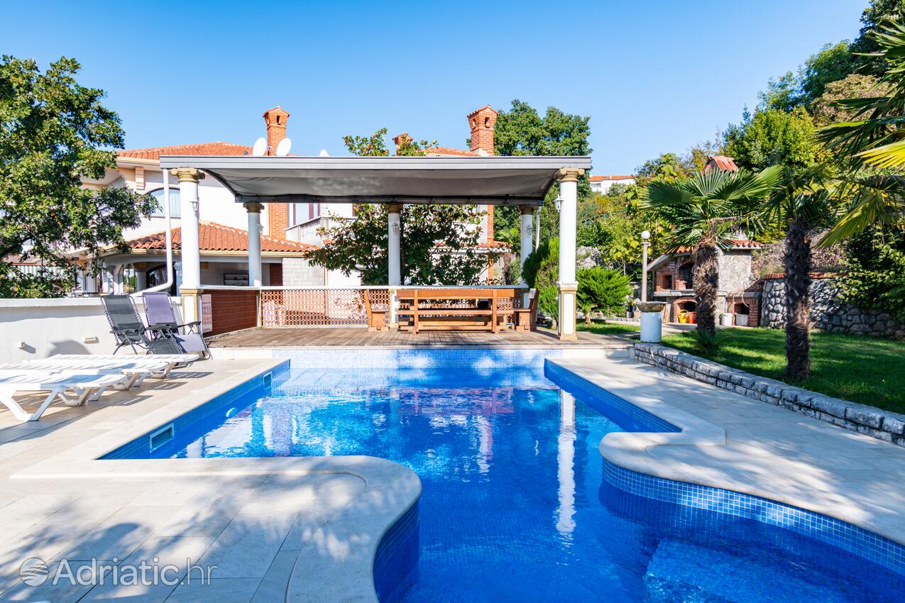 Apartments with swimming pools Opatija - Pobri, Opatija - 16390