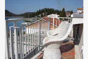 Three bedroom house Blace Three bedroom house Blace, Neretva Delta - Ušće Neretve (K-16427)