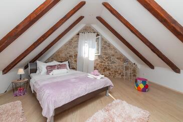 Ferienhaus mit Pool Donji Humac, Brac - 16435