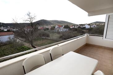 Lägenheter med parkering Vinisce, Trogir - 16439