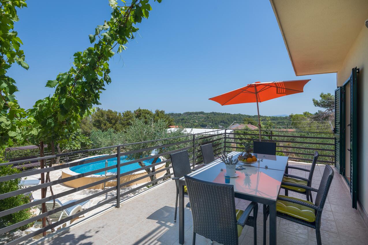 Casa vacanze con piscina Rogac, Solta - 16444