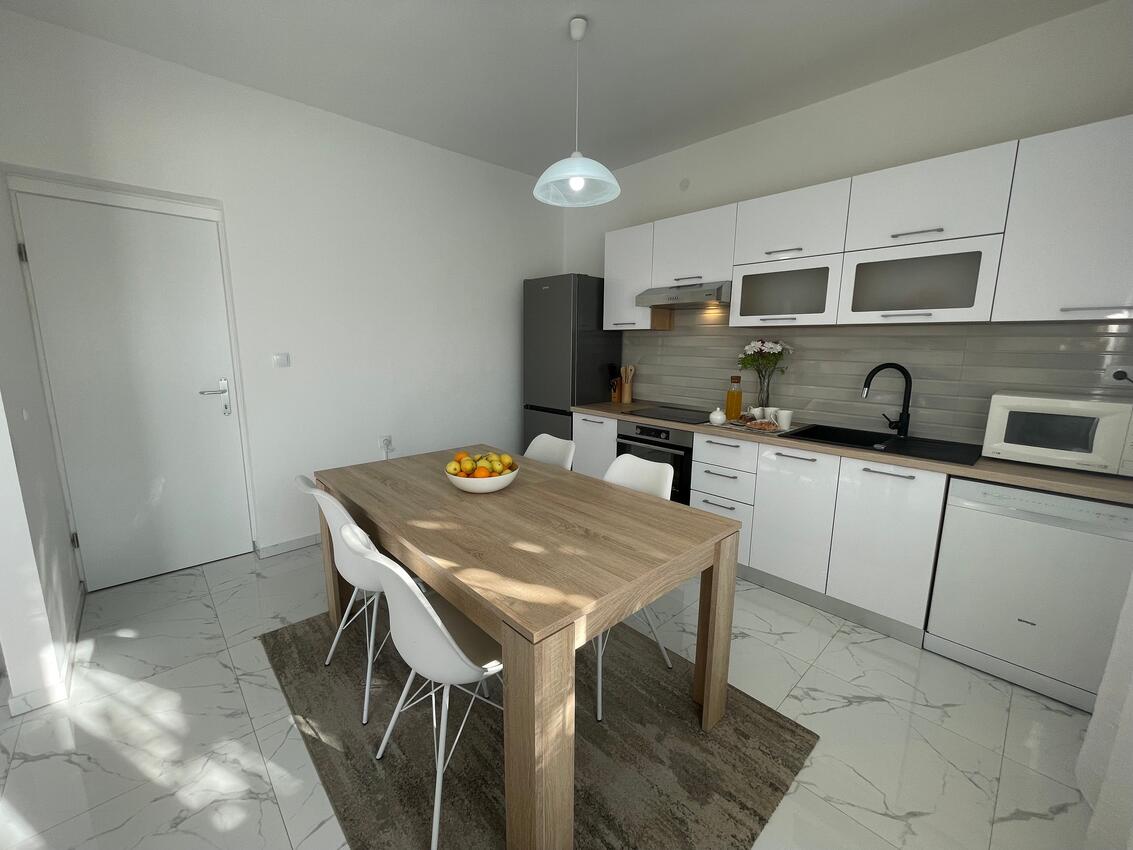 A-16485-a - Private accommodation - Apartments by the sea Vinišće, Trogir
