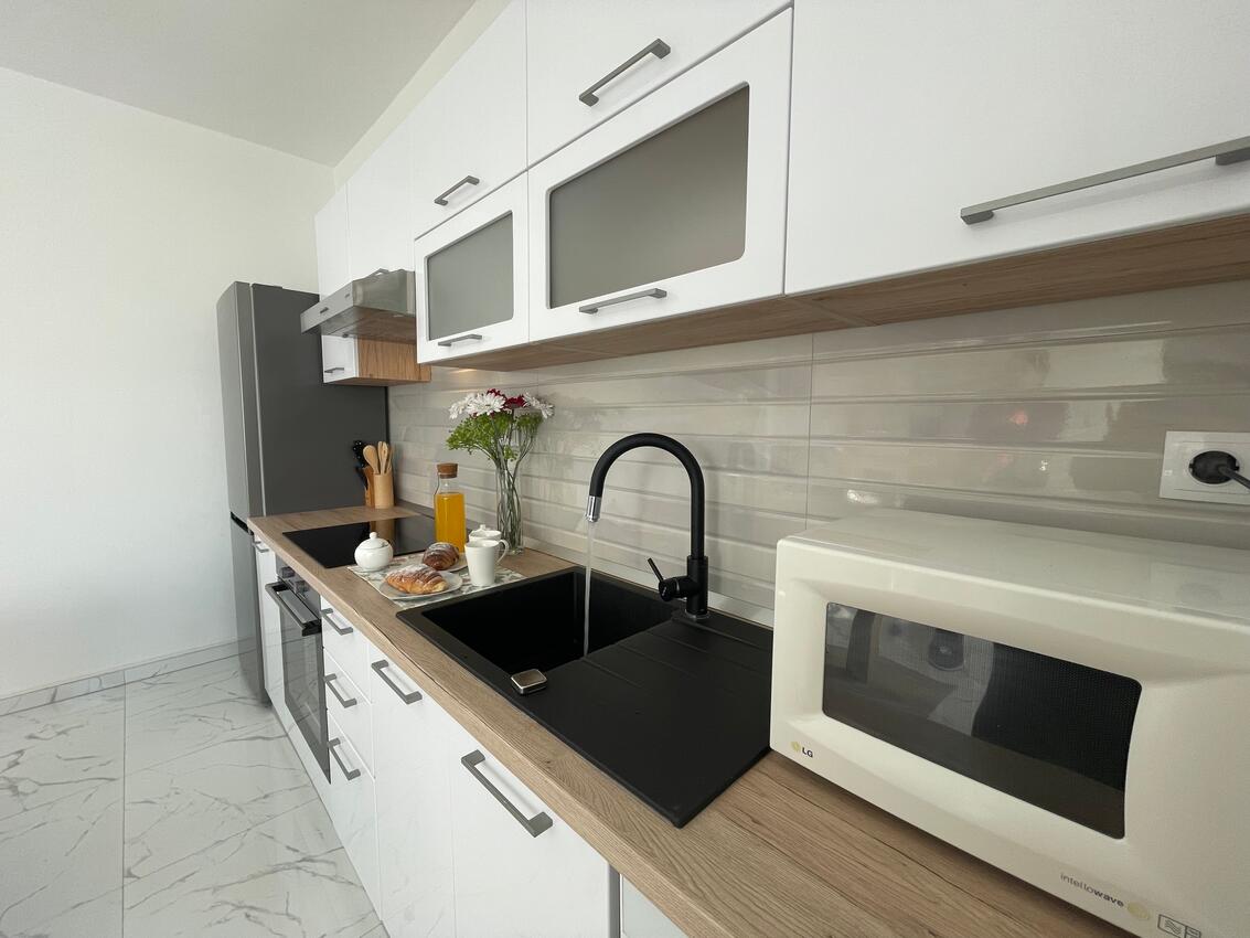 A-16485-a - Private accommodation - Apartments by the sea Vinišće, Trogir