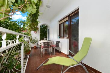 Tvårumslägenhet Vinisce, Trogir (A-16485-a(