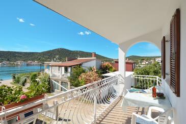 Jednoizbový apartmán Vinišće, Trogir (A-16485-b)