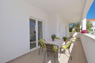 Nyaralóház a tenger mellett Vinisce, Trogir - 16488