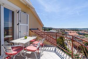 One bedroom apartment Trogir (A-16509-d)