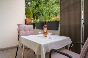 Studio flat Baška Voda Studio flat Baška Voda, Makarska (AS-16517-c(