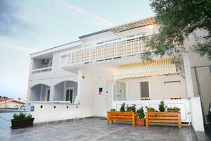 Apartmány s parkoviskom Baška Voda, Makarská - Makarska - 16517