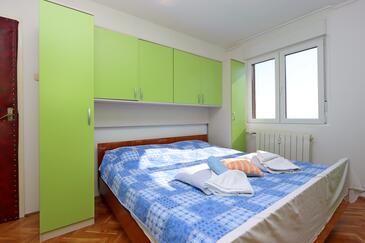 One bedroom apartment Rijeka (A-16539-a)