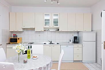 Apartamente cu parcare Vodice - 16543