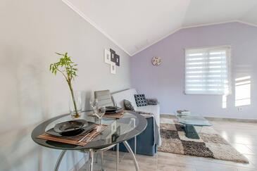 Apartments with parking space Mali Lošinj, Lošinj - 16555