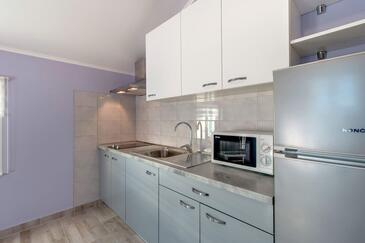 Apartments with parking space Mali Lošinj, Lošinj - 16555