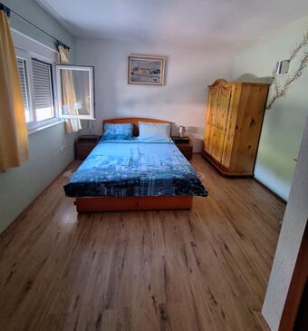 Apartments by the sea Mastrinka, Čiovo - 16574