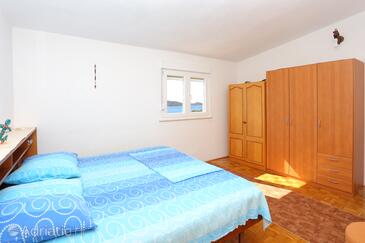 Apartments by the sea Cove Kalebova Luka, Rogoznica - 16575