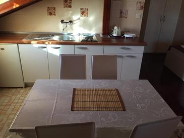 Apartmány a pokoje s parkovištěm  Biograd na Moru, Biograd - 16576