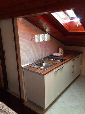 Apartmány a pokoje s parkovištěm  Biograd na Moru, Biograd - 16576