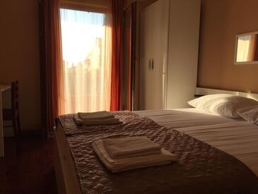 Апартаменты и комнаты с парковкой Биоград-на-Мору - Biograd na Moru, Биоград - Biograd - 16576