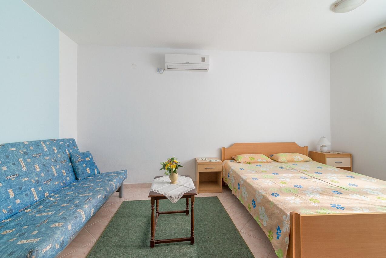 Apartmanok parkolóhellyel Krusevo, Novigrad - 16581