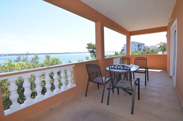 Appartamenti accanto al mare Tuconio - Tkon, Pasman - 16589 Adriatic.hr