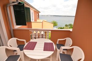 Dvoupokojový apartmán Tkon, Pašman (A-16589-c(