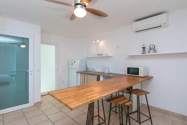 Appartements avec terrasse Brela, Dalmatie Centrale