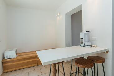Appartements avec terrasse Brela, Dalmatie Centrale