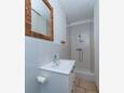 Brela, Bathroom in the apartment, (pet friendly) and WiFi.