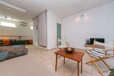 Appartements avec terrasse Brela, Dalmatie Centrale