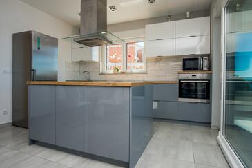 Luxusvilla a tenger mellett medencével Zatoglav, Rogoznica - 16605