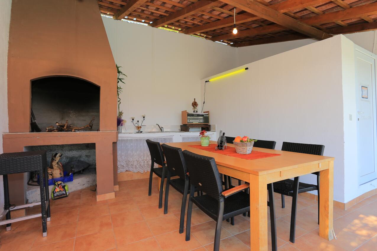 Apartmán 16608, bazén, tiché místo, pro rodiny s dětmi Kuzmića