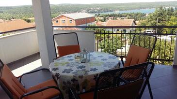 Apartments with parking space Gornji Karin, Novigrad - 16610