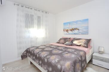 Lägenheter med parkering Solin, Split - 16614