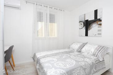 Lägenheter med parkering Solin, Split - 16614