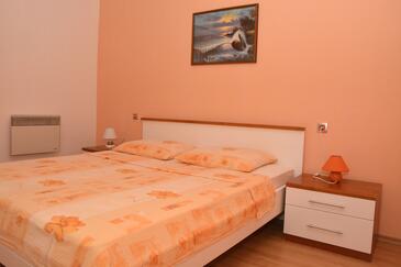 Leiligheter ved sjøen Bilice, Krka - 16629