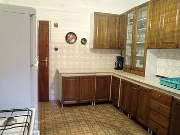 Apartmanok gyermekes családok részére Banjol, Rab - 16645