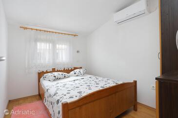 Apartments by the sea Okrug Donji, Čiovo - 16657