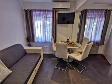 Apartments with parking space Seget Vranjica, Trogir - 16661