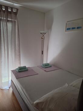 Appartamenti con parcheggio Okrug Gornji, Bua - Čiovo - 16676