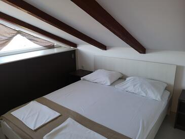 Apartmaji s parkingom Lopar, Rab - 16680