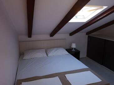 Apartmaji s parkingom Lopar, Rab - 16680